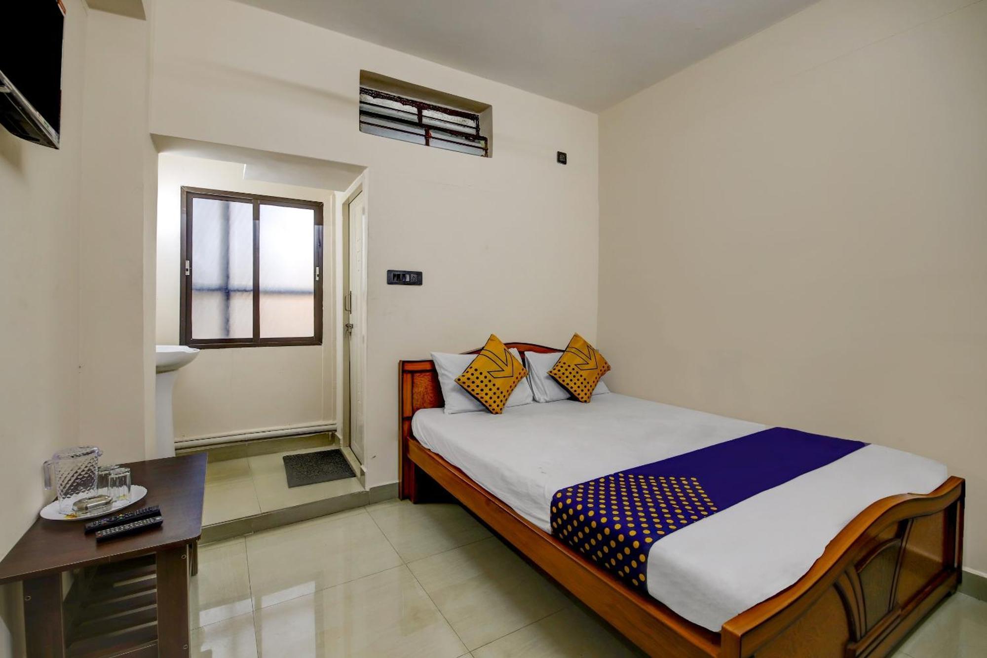Spot On 73621 Srinivasa Boarding And Lodging Jalahalli Ngoại thất bức ảnh